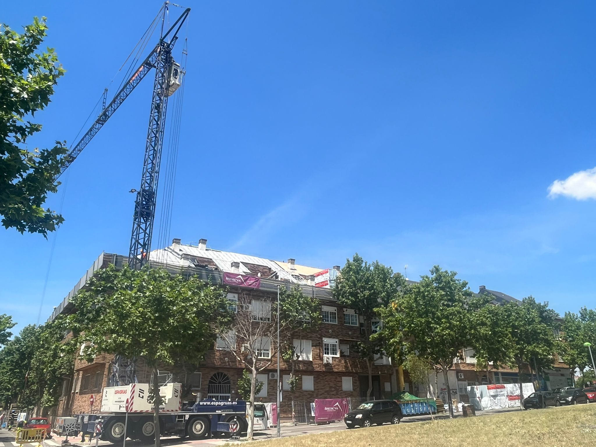 Rehabilitación de cubierta para cambiar un tejado y mejorar su aislamiento